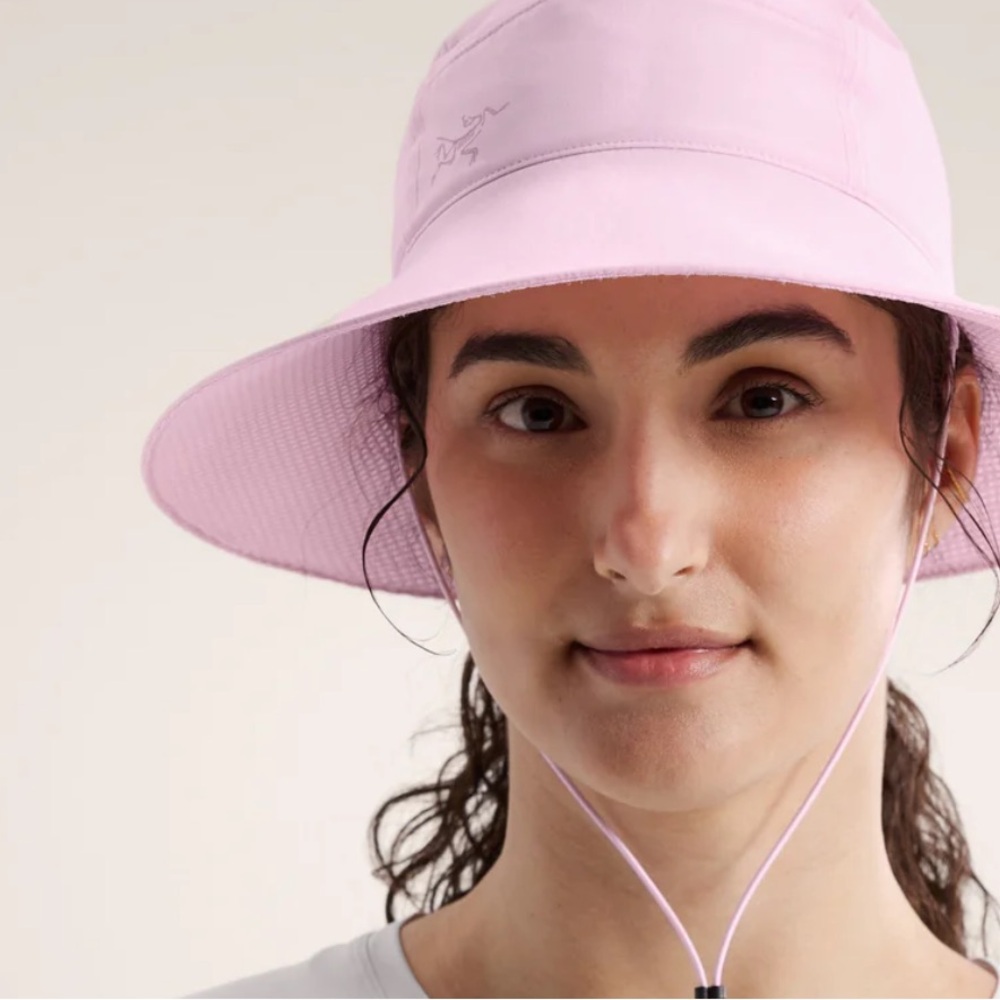 Arc'teryx Women's Light Pink Outdoor Hat